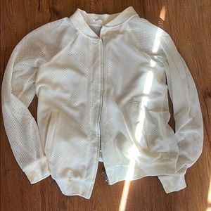 Cable & gauge cream mesh bomber jacket size small